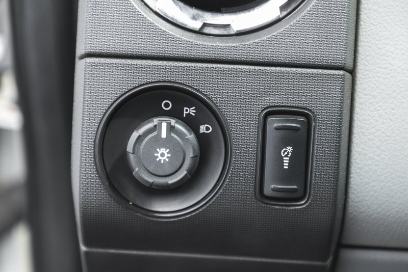 2012 Ford Super Duty F-550 DRW XLT in Nanaimo, British Columbia - 30 - w1024h768px
