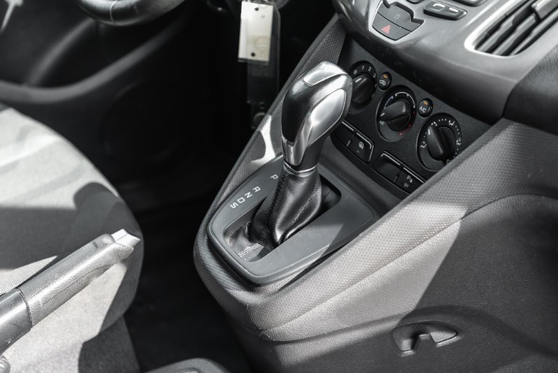 2018 Ford Transit Connect Van XLT in Nanaimo, British Columbia - 14 - w1024h768px