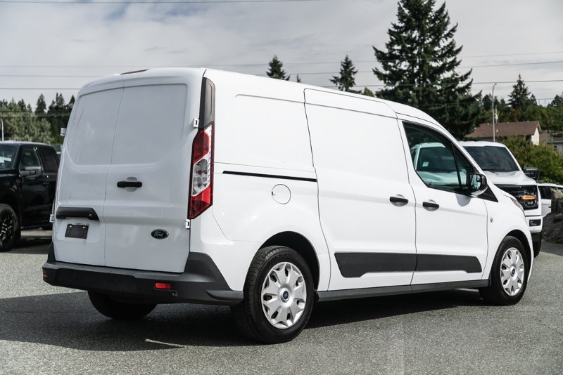 2018 Ford Transit Connect Van XLT in Nanaimo, British Columbia - 9 - w1024h768px
