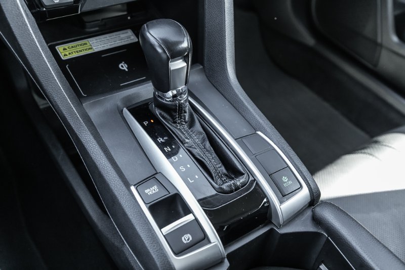 2016 Honda Civic Sedan Touring in Nanaimo, British Columbia - 33 - w1024h768px