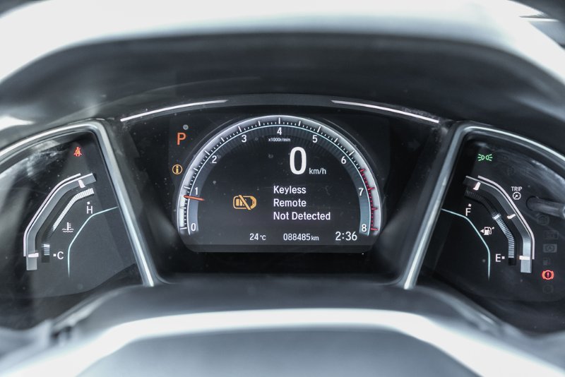 2016 Honda Civic Sedan Touring in Nanaimo, British Columbia - 28 - w1024h768px