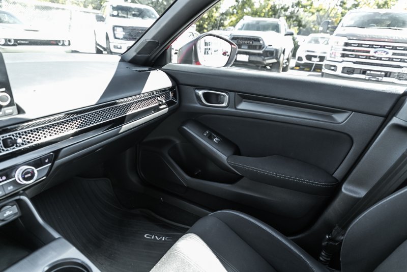 2022 Honda Civic Sedan Sport in Nanaimo, British Columbia - 37 - w1024h768px