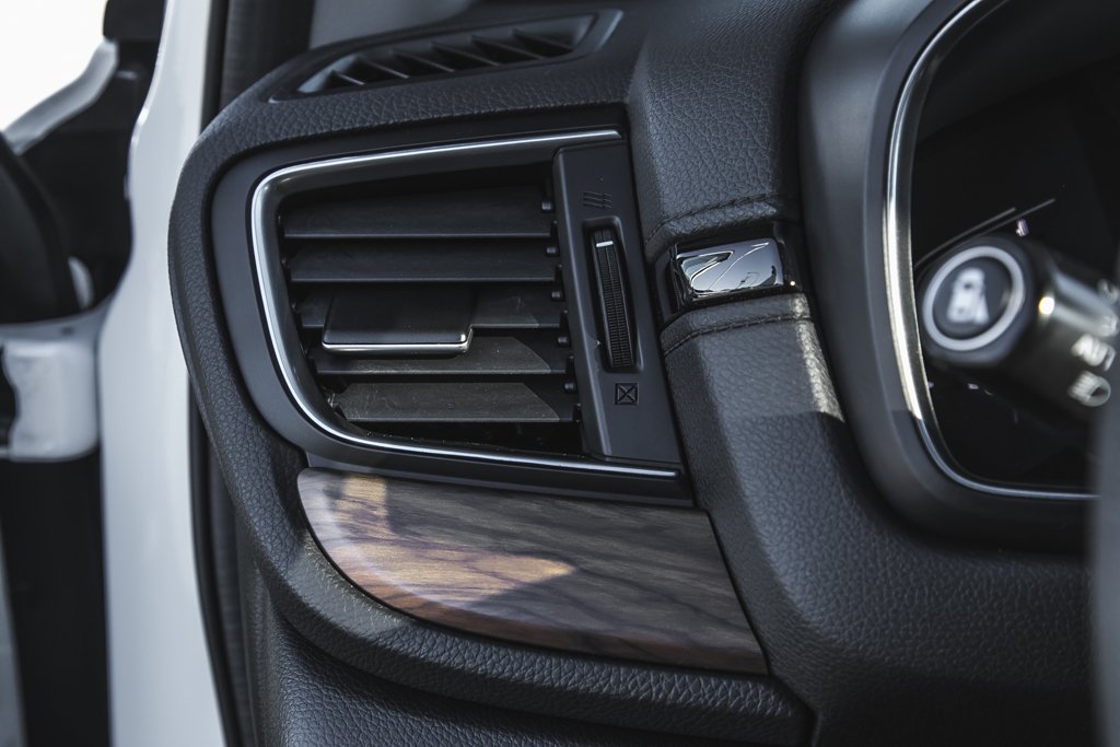 2018 Honda CR-V EX in Nanaimo, British Columbia - 25 - w1024h768px