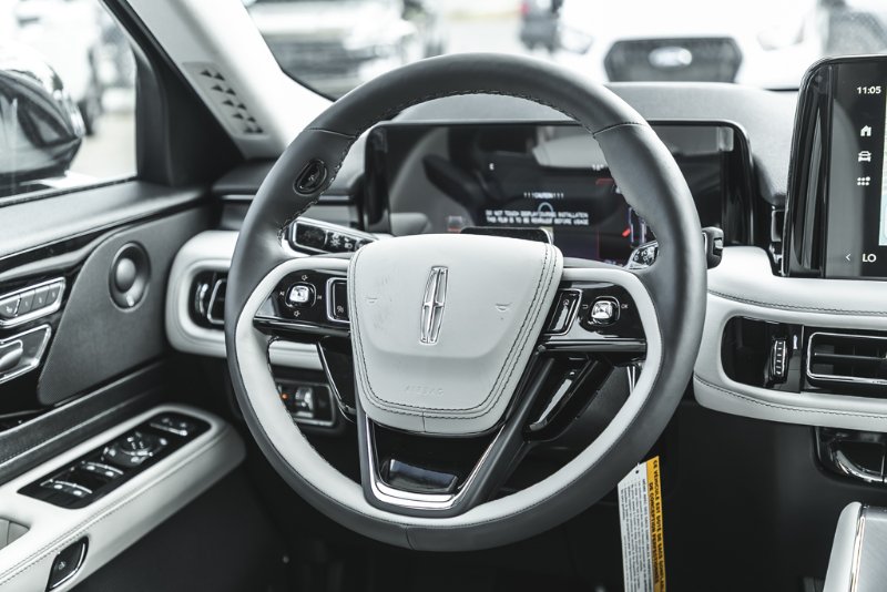 2026 Lincoln Aviator Premiere in Nanaimo, British Columbia - 27 - w1024h768px