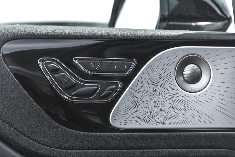 2026 Lincoln Aviator Reserve in Nanaimo, British Columbia - 14 - w1024h768px