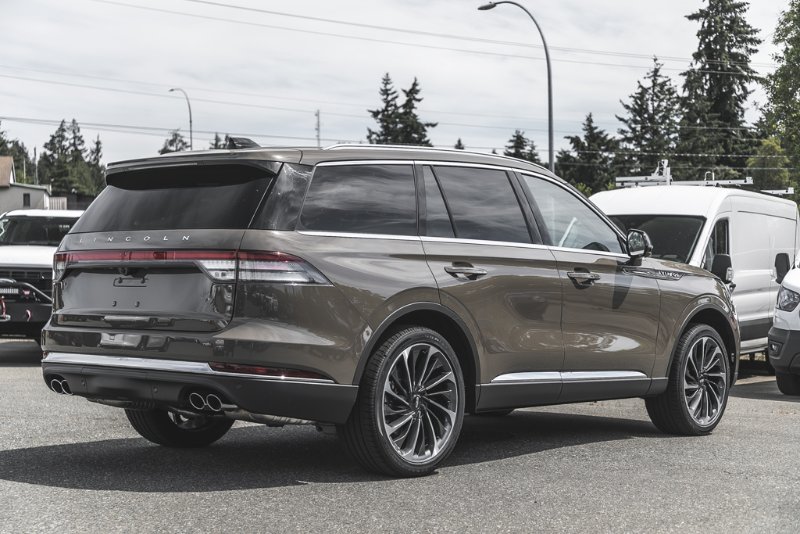 2026 Lincoln Aviator Reserve in Nanaimo, British Columbia - 10 - w1024h768px