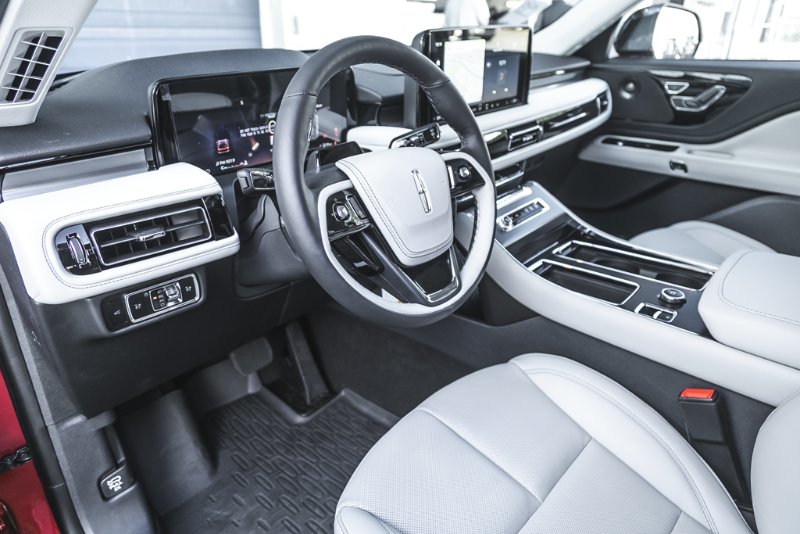 2026 Lincoln Aviator Premiere in Nanaimo, British Columbia - 19 - w1024h768px