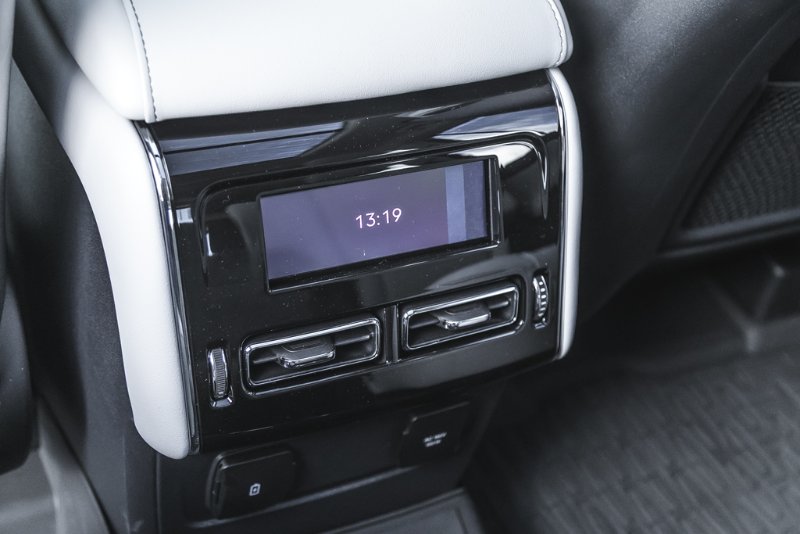 2026 Lincoln Aviator Premiere in Nanaimo, British Columbia - 24 - w1024h768px