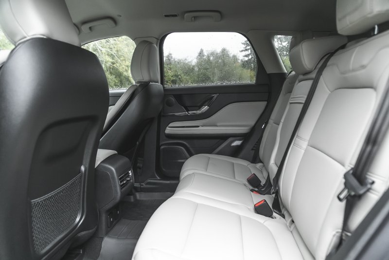 2026 Lincoln Corsair Premiere in Nanaimo, British Columbia - 22 - w1024h768px