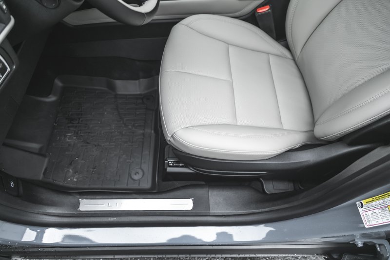 2026 Lincoln Corsair Premiere in Nanaimo, British Columbia - 20 - w1024h768px