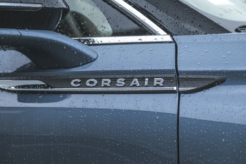 2026 Lincoln Corsair Premiere in Nanaimo, British Columbia - 4 - w1024h768px