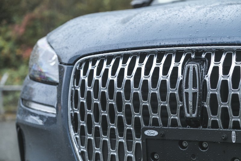 2026 Lincoln Corsair Premiere in Nanaimo, British Columbia - 8 - w1024h768px