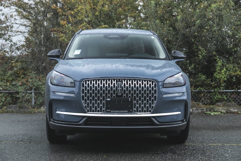 2026 Lincoln Corsair Premiere in Nanaimo, British Columbia - 7 - w1024h768px