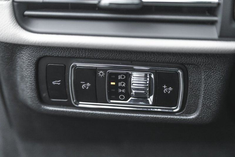 2026 Lincoln Corsair Premiere in Nanaimo, British Columbia - 28 - w1024h768px