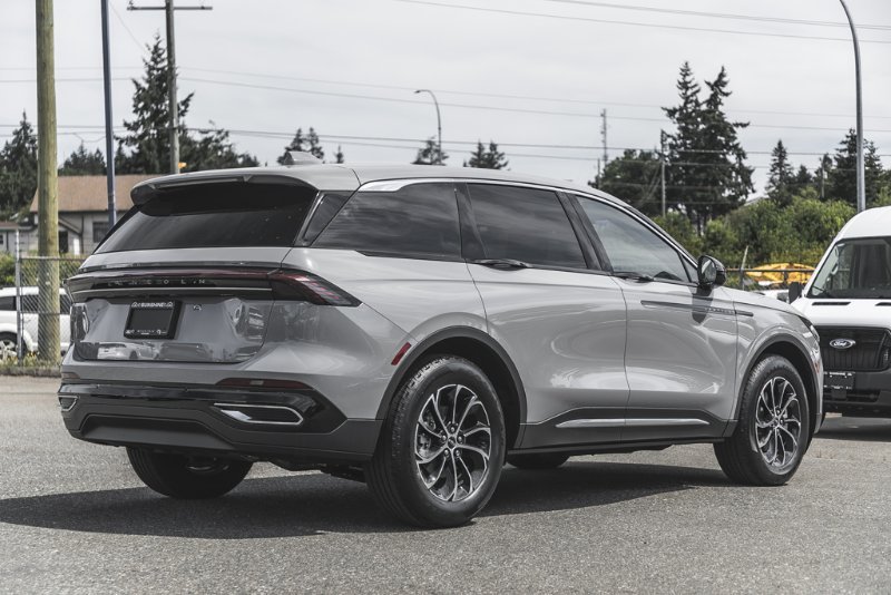 2026 Lincoln Nautilus Premiere in Nanaimo, British Columbia - 10 - w1024h768px