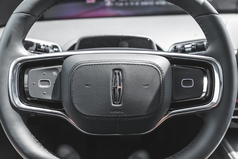 2026 Lincoln Nautilus Premiere in Nanaimo, British Columbia - 32 - w1024h768px