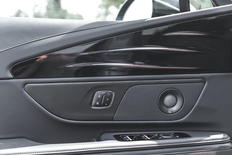 2026 Lincoln Nautilus Premiere in Nanaimo, British Columbia - 14 - w1024h768px
