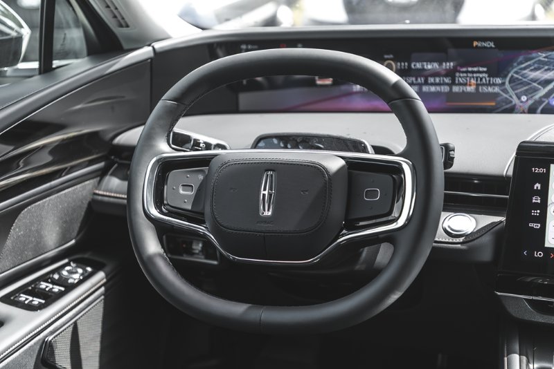 2026 Lincoln Nautilus Premiere in Nanaimo, British Columbia - 23 - w1024h768px