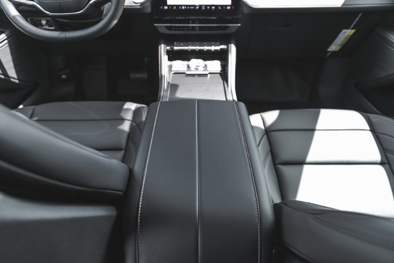 2026 Lincoln Nautilus Premiere in Nanaimo, British Columbia - 26 - w1024h768px