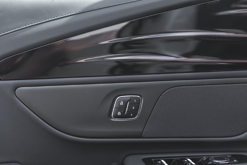 2026 Lincoln Nautilus Premiere in Nanaimo, British Columbia - 14 - w1024h768px