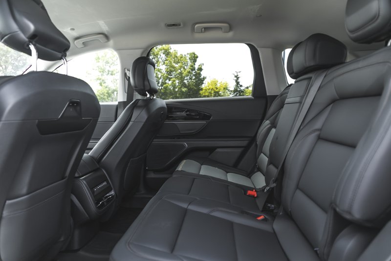 2026 Lincoln Nautilus Premiere in Nanaimo, British Columbia - 21 - w1024h768px