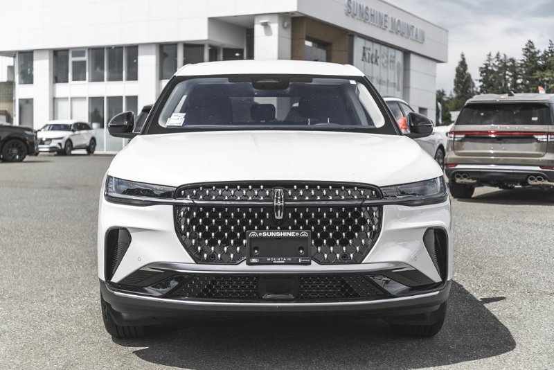 2026 Lincoln Nautilus Premiere in Nanaimo, British Columbia - 2 - w1024h768px