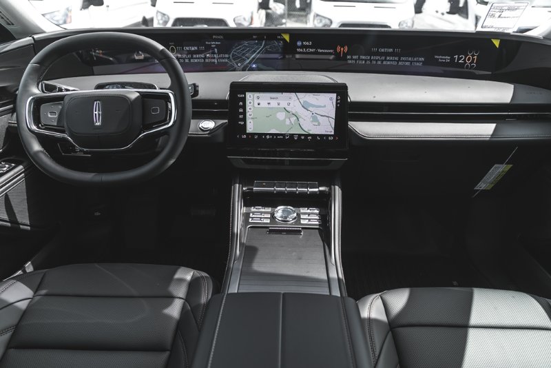 2026 Lincoln Nautilus Premiere in Nanaimo, British Columbia - 22 - w1024h768px