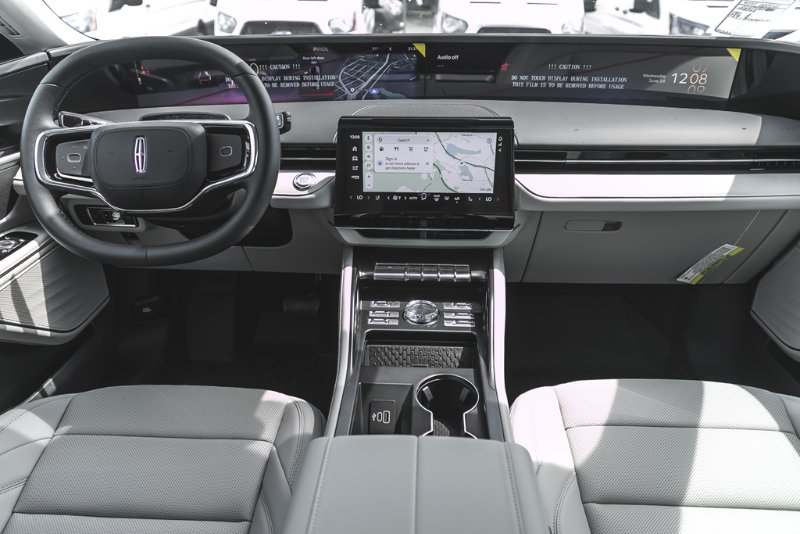 2026 Lincoln Nautilus Premiere in Nanaimo, British Columbia - 22 - w1024h768px