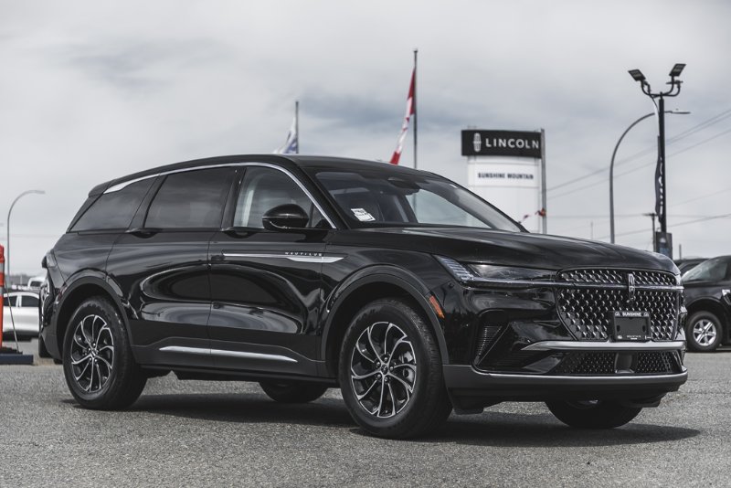 2026 Lincoln Nautilus Premiere in Nanaimo, British Columbia - 1 - w1024h768px