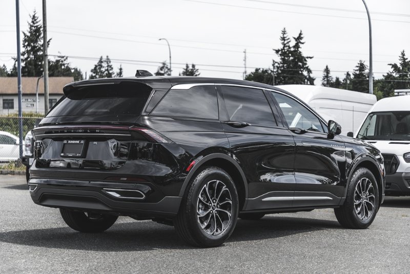 2026 Lincoln Nautilus Premiere in Nanaimo, British Columbia - 10 - w1024h768px