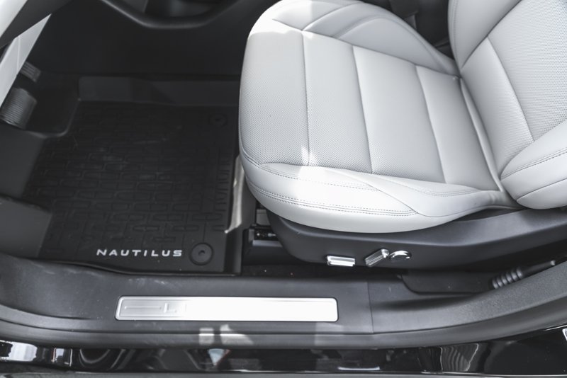 2026 Lincoln Nautilus Premiere in Nanaimo, British Columbia - 19 - w1024h768px