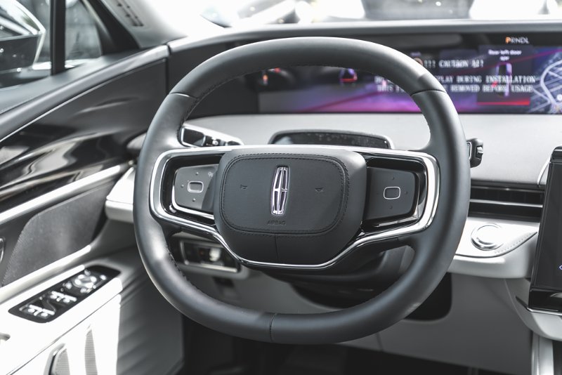 2026 Lincoln Nautilus Premiere in Nanaimo, British Columbia - 23 - w1024h768px