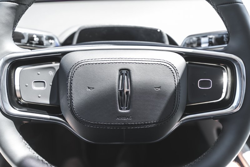 2026 Lincoln Nautilus Premiere in Nanaimo, British Columbia - 32 - w1024h768px
