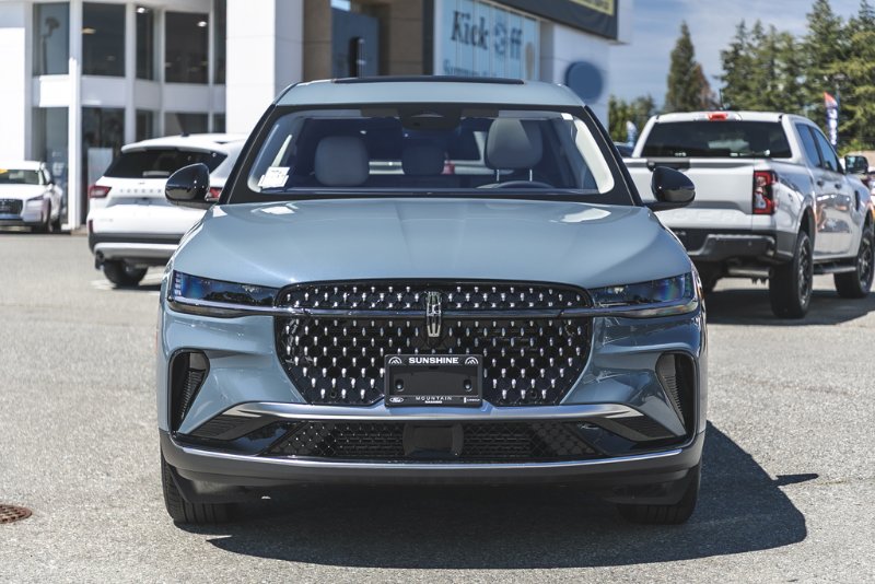 2026 Lincoln Nautilus Premiere in Nanaimo, British Columbia - 2 - w1024h768px
