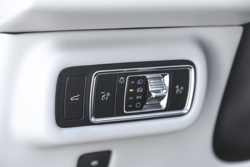 2026 Lincoln Nautilus Premiere in Nanaimo, British Columbia - 17 - w1024h768px
