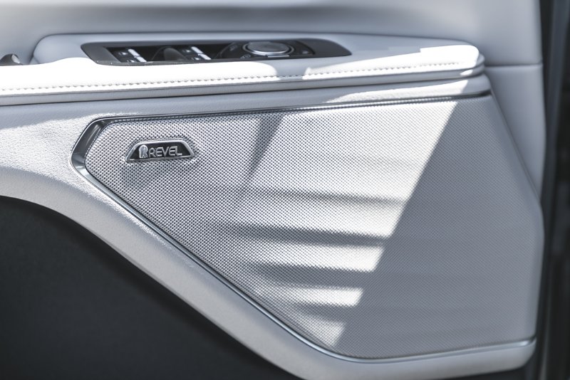 2026 Lincoln Nautilus Premiere in Nanaimo, British Columbia - 15 - w1024h768px