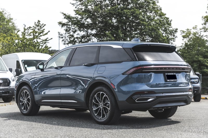 2026 Lincoln Nautilus Premiere in Nanaimo, British Columbia - 8 - w1024h768px