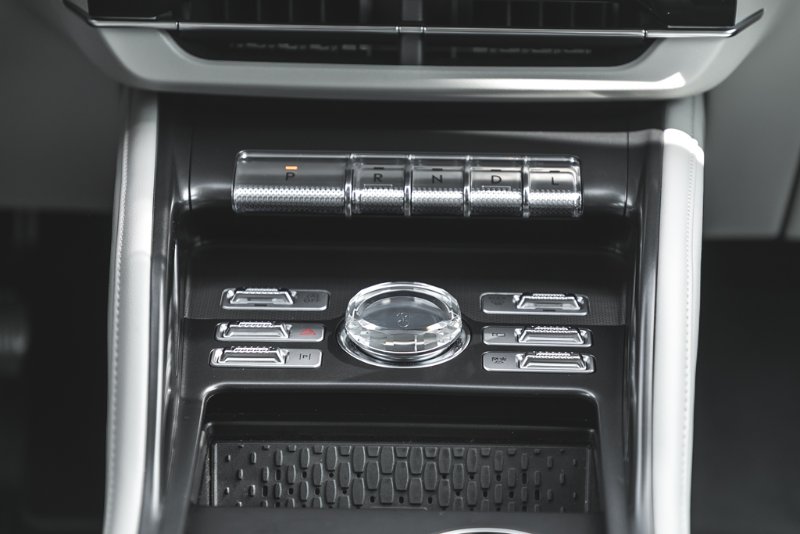 2026 Lincoln Nautilus Premiere in Nanaimo, British Columbia - 27 - w1024h768px