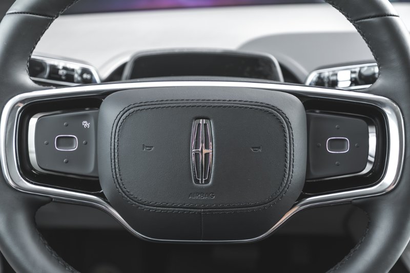 2026 Lincoln Nautilus Premiere in Nanaimo, British Columbia - 33 - w1024h768px