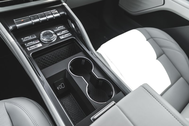 2026 Lincoln Nautilus Premiere in Nanaimo, British Columbia - 41 - w1024h768px
