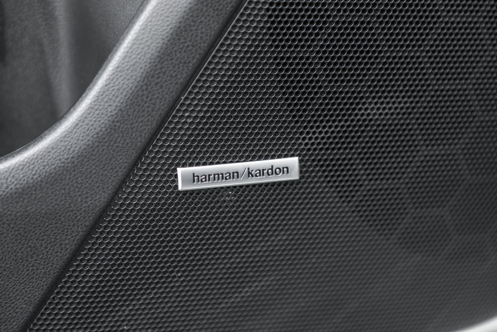 2026 Subaru Crosstrek Hybrid Limited in Nanaimo, British Columbia - 16 - w1024h768px