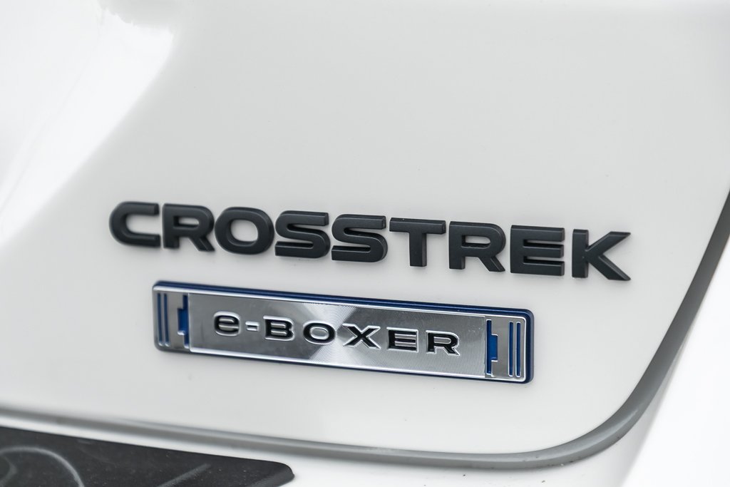 2026 Subaru Crosstrek Hybrid Limited in Nanaimo, British Columbia - 12 - w1024h768px