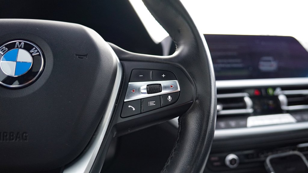 2021 BMW 3 Series 330i xDrive in Mississauga, Ontario - 18 - w1024h768px