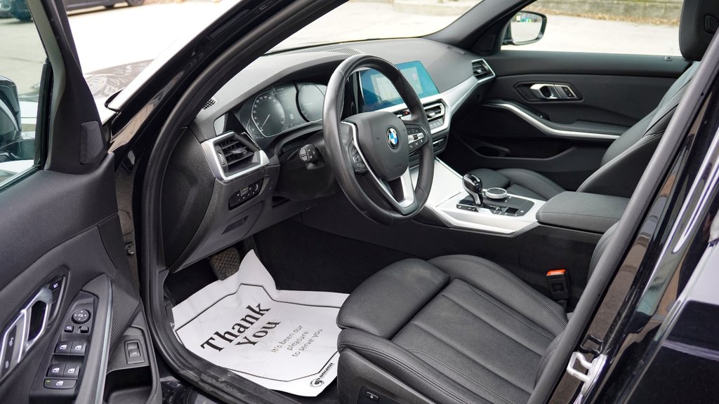 2021 BMW 3 Series 330i xDrive in Mississauga, Ontario - 13 - w1024h768px