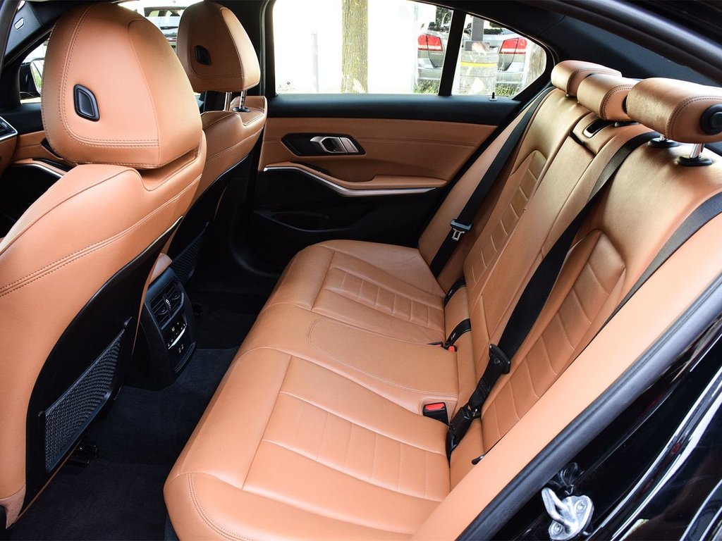 2021 BMW 3 Series 330I XDRIVE in Mississauga, Ontario - 14 - w1024h768px