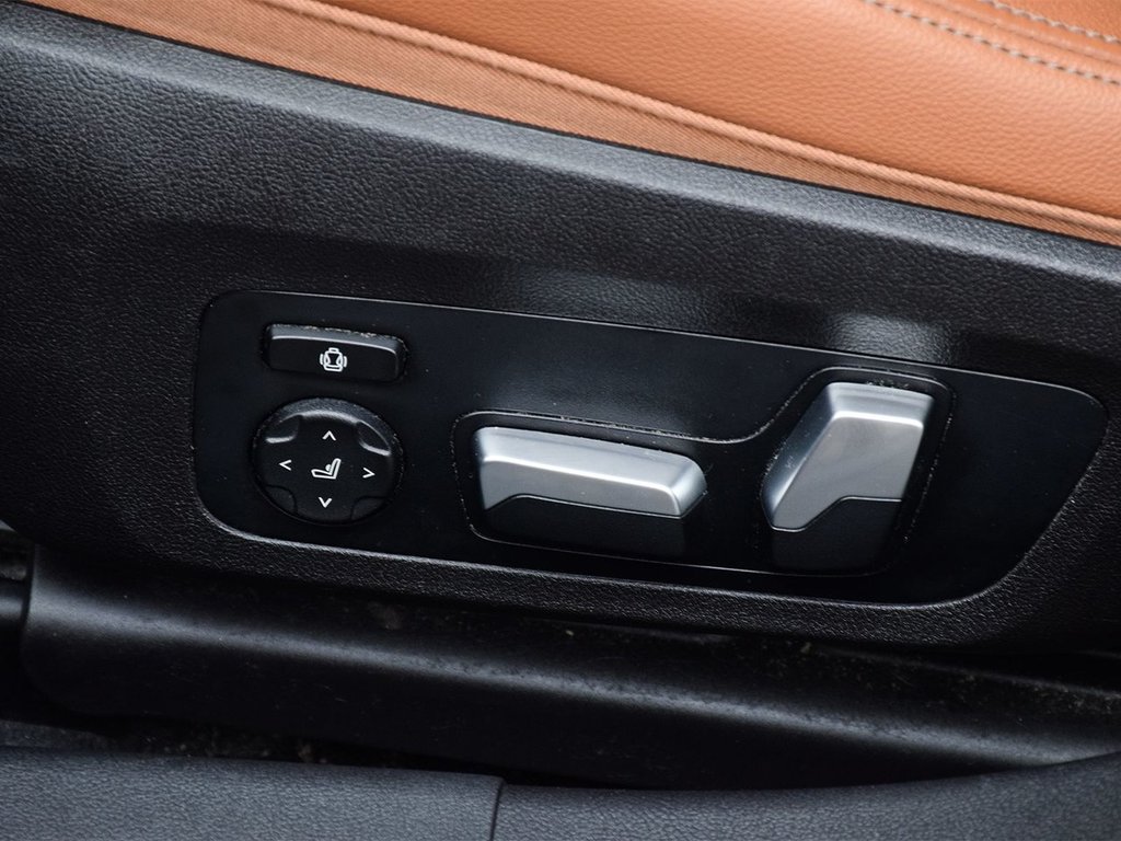 2021 BMW 3 Series 330I XDRIVE in Mississauga, Ontario - 12 - w1024h768px
