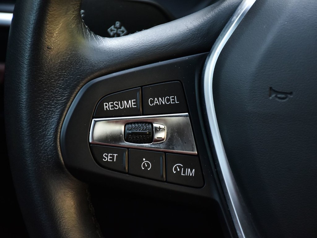 2022 BMW 3 Series 330I XDRIVE in Mississauga, Ontario - 20 - w1024h768px