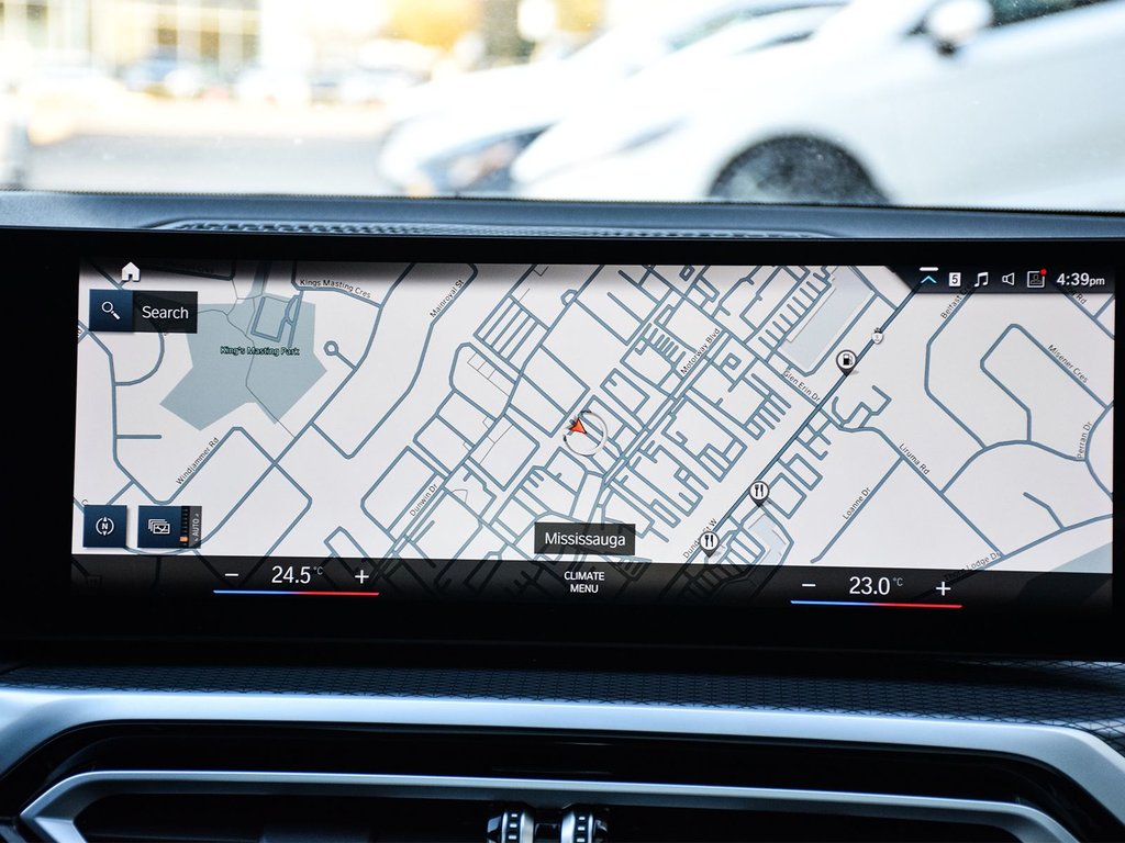 2023 BMW 3 Series 330i xDrive in Mississauga, Ontario - 15 - w1024h768px