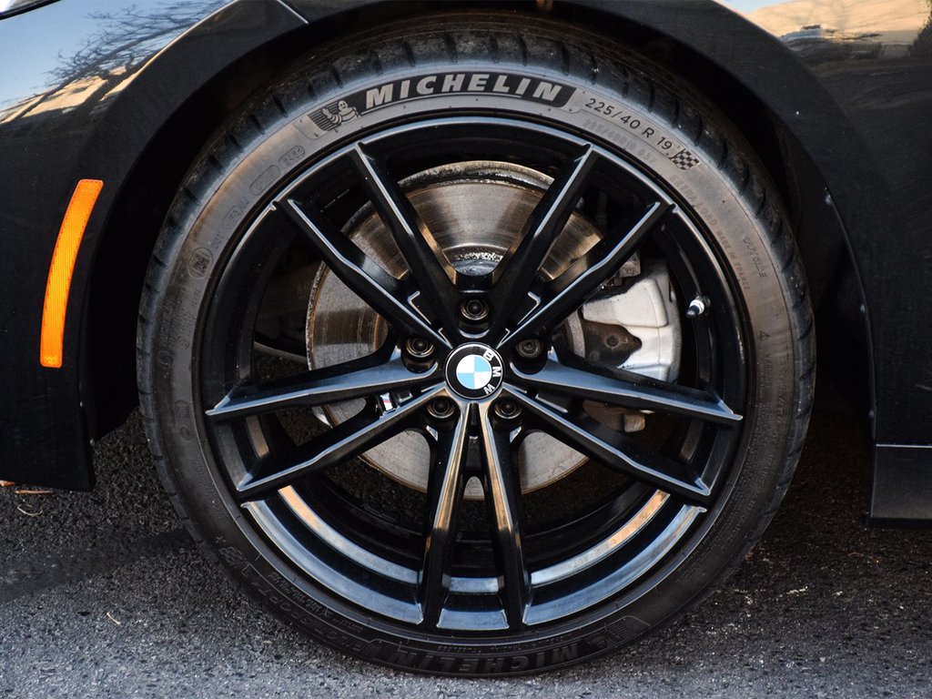 2023 BMW 3 Series 330i xDrive in Mississauga, Ontario - 5 - w1024h768px