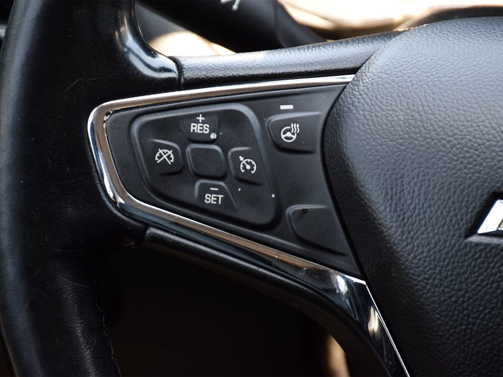 2017 Chevrolet Cruze Premier in Mississauga, Ontario - 17 - w1024h768px